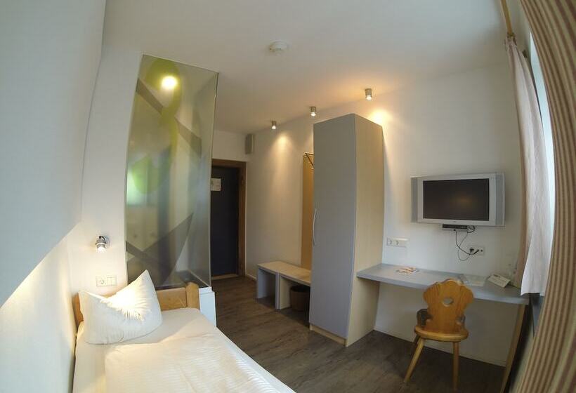 标准单人间, Landgasthof Koechlin