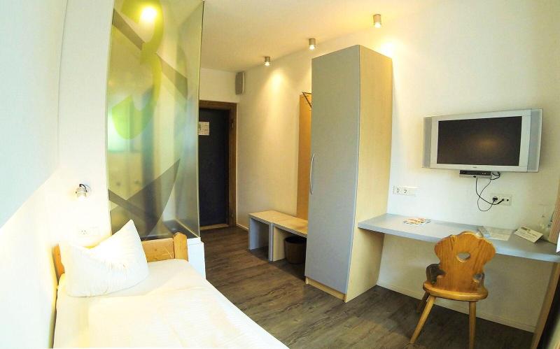 标准单人间, Landgasthof Koechlin