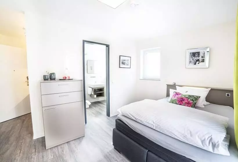 استودیوی استاندارد, Luxstay Friedberg   Self Check In