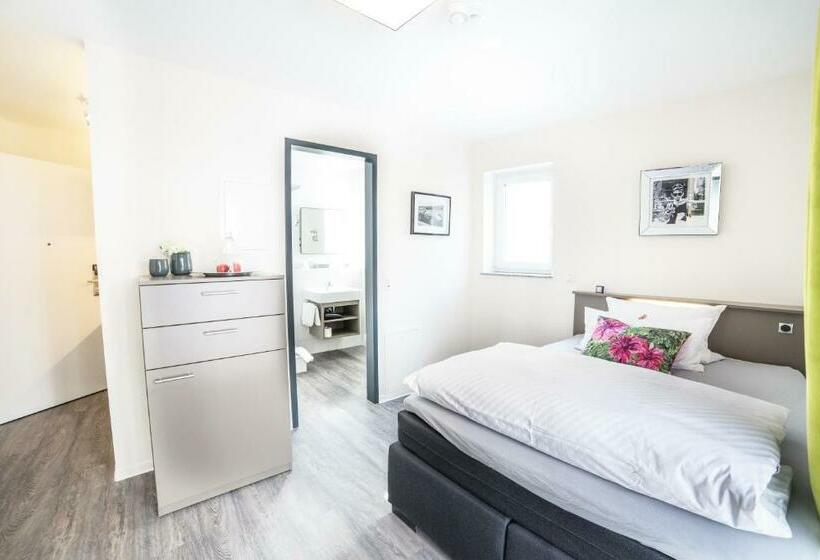 Студия Стандарт, Luxstay Friedberg   Self Check In