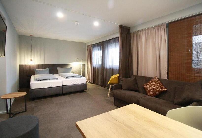 高级客房, Novitel Hotel Kirchheim   München Messe