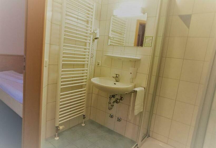 חדר סטנדרט יחיד, Sorella