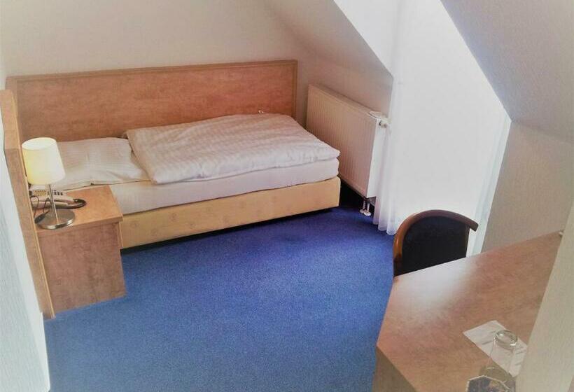 חדר סטנדרט יחיד, Sorella