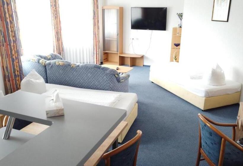 דירת חדר, Sorella