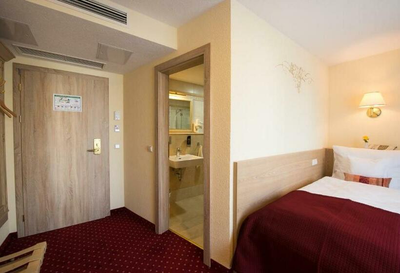 스탠다드 싱글 룸, Rebstock