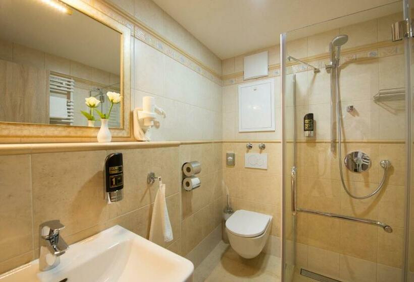 스탠다드 싱글 룸, Rebstock