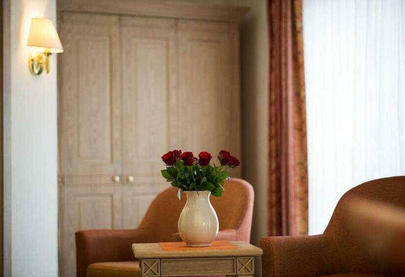 주니어 스위트, Rebstock