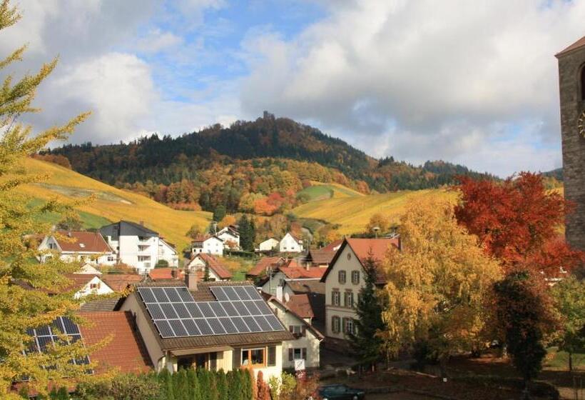 테라스 주니어 스위트, Rebstock