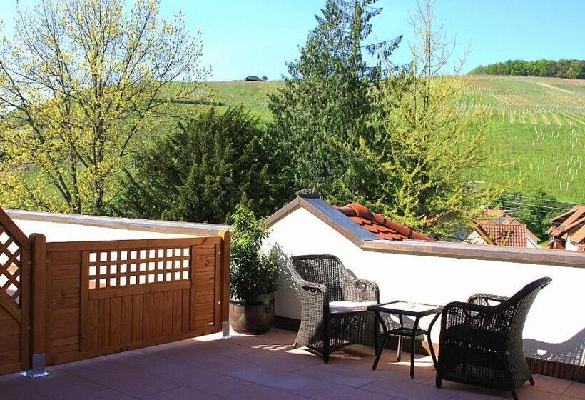 테라스 주니어 스위트, Rebstock