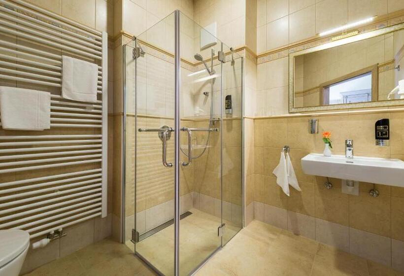 Номер Комфорт, Rebstock