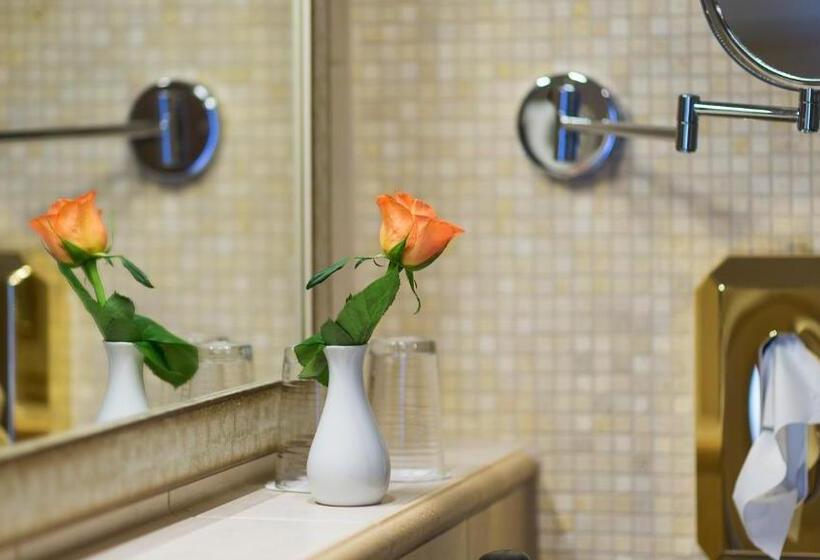 테라스 스위트, Rebstock