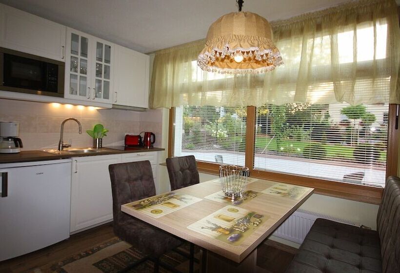 Family Suite, Rebstock