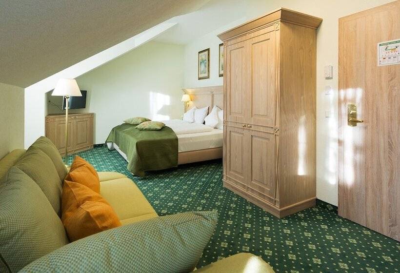 주니어 스위트, Rebstock