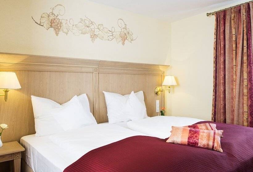 컴포트 룸, Rebstock