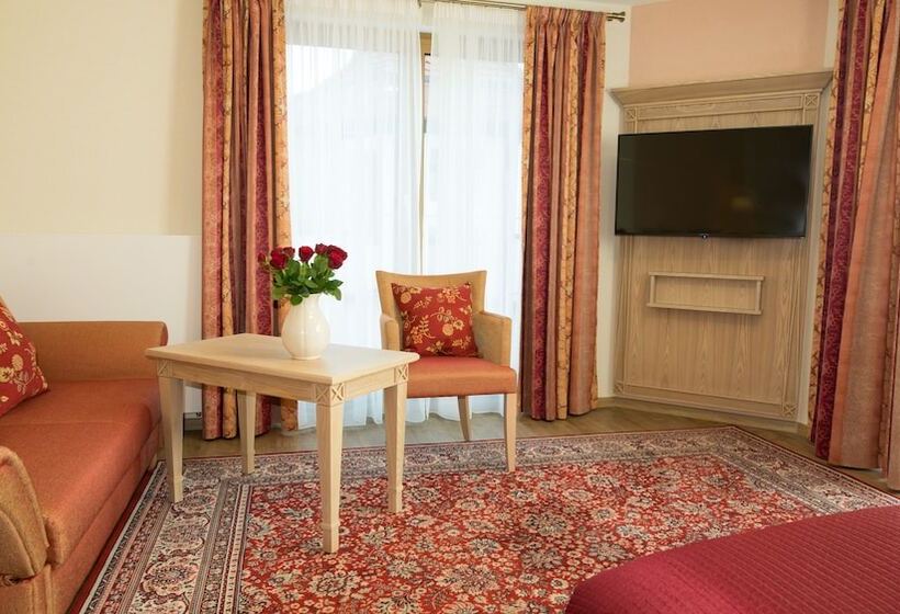 테라스 주니어 스위트, Rebstock