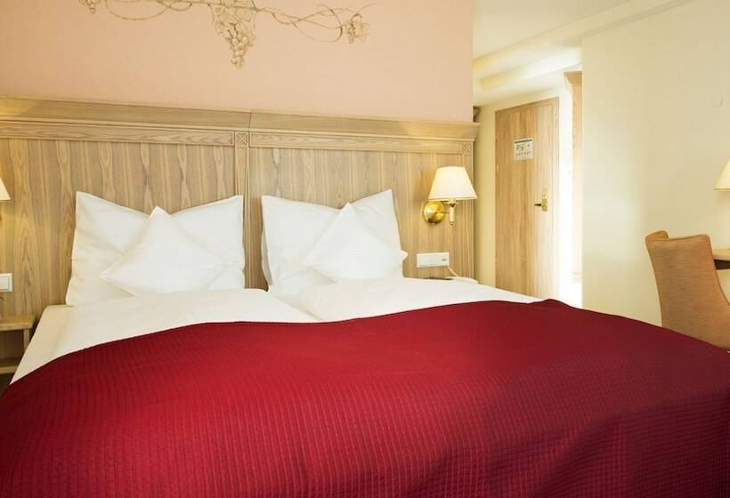 테라스 주니어 스위트, Rebstock