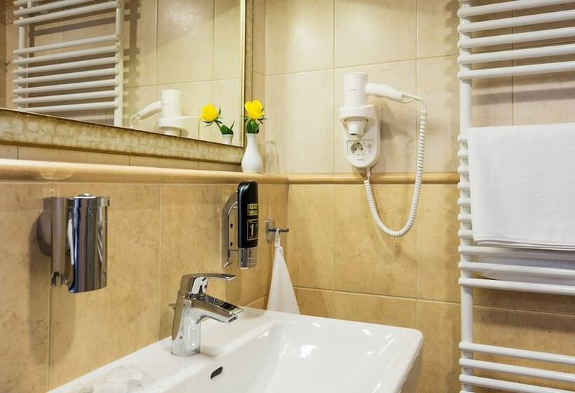 주니어 스위트 발코니, Rebstock