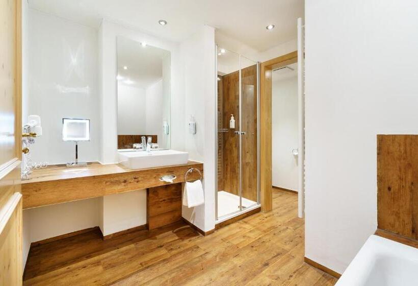 Quarto deluxe, Schlehdorn