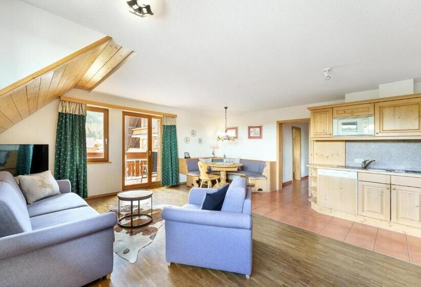 Suite Familiar, Schlehdorn