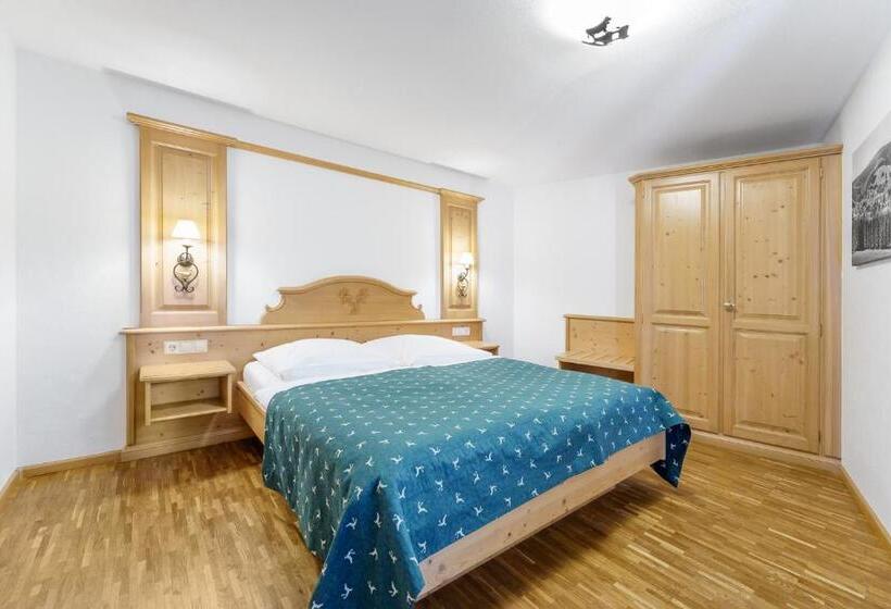 Suite Familiar, Schlehdorn