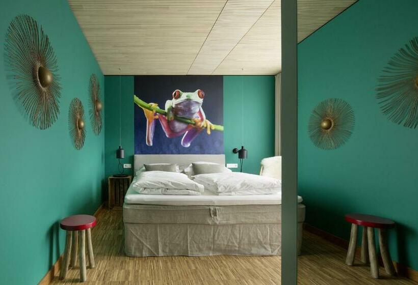 غرفة قياسية, Sevenoaks