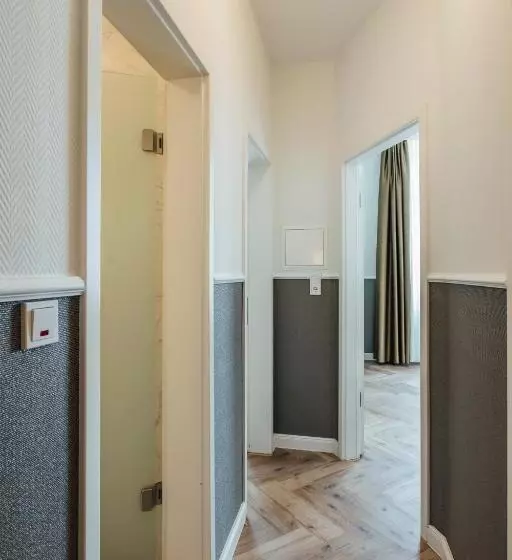 Sviitti Sivuttainen Merinäkymä, Strandhotel Hohenzollern