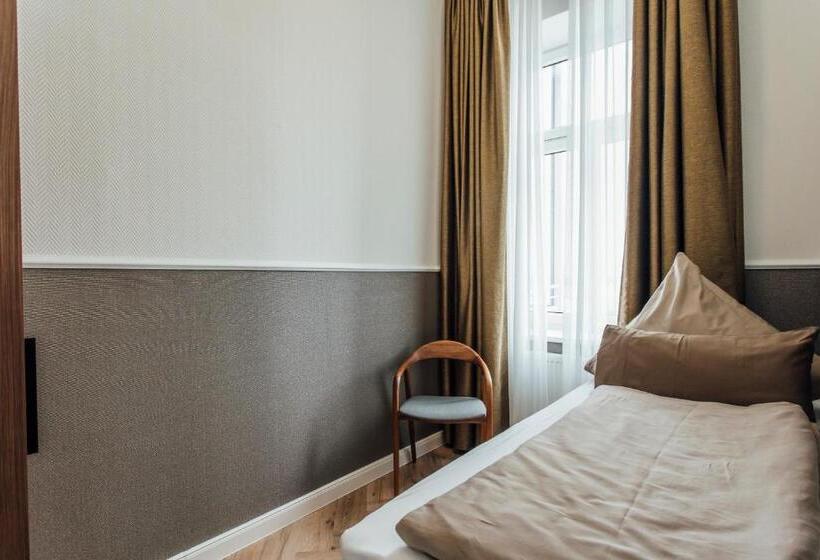 套房侧面可观海景, Strandhotel Hohenzollern