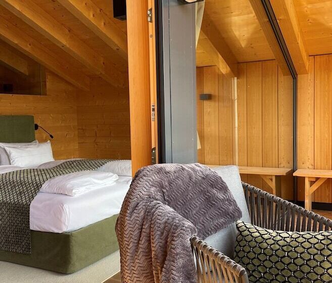 Quarto Deluxe, Torghele S Wald & Fluh