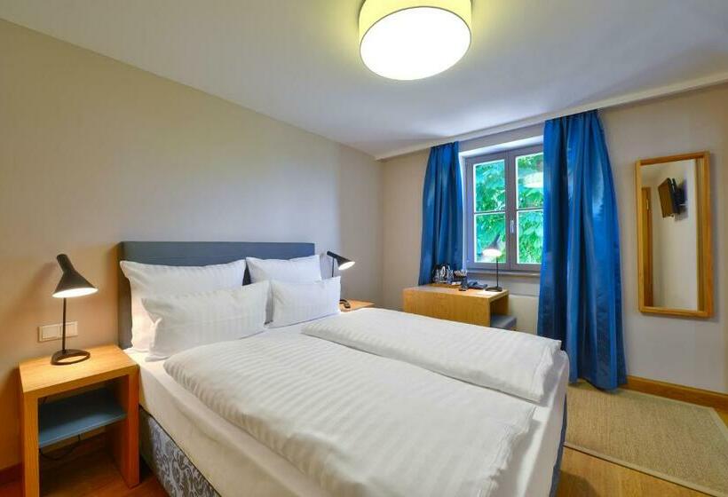 غرفة قياسية, Vogelsburg