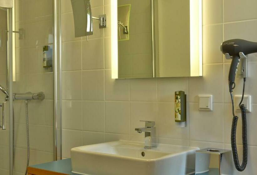 غرفة قياسية, Vogelsburg