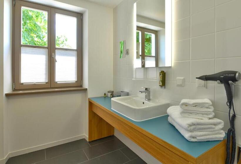 غرفة ديلوكس, Vogelsburg