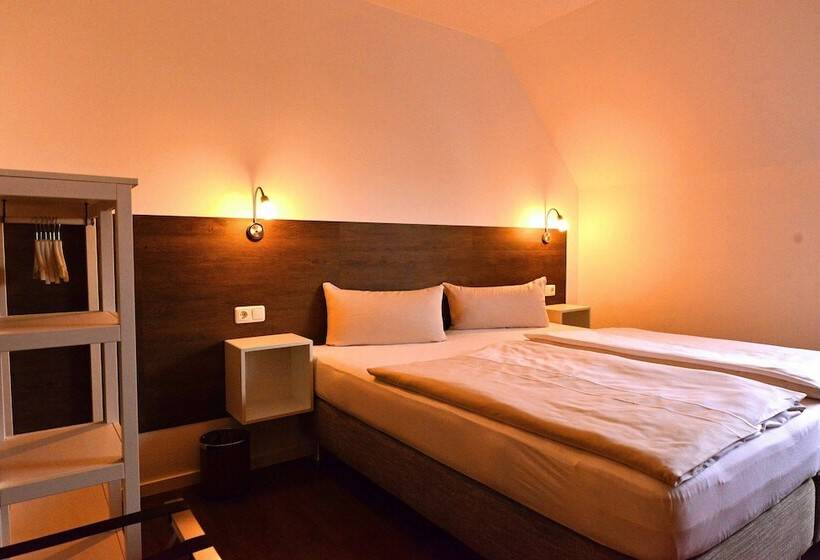 스탠다드 룸, Weinert