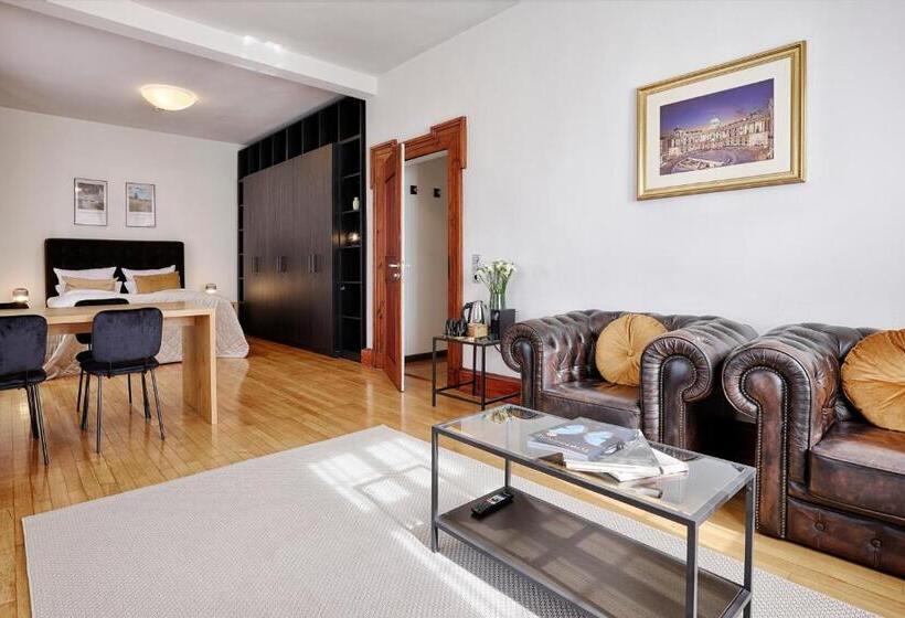 Люкс Повышенной Комфортности, Wiener Botschaft Veitshöchheim By Homekeepers