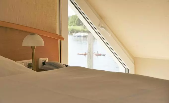 スタンダードシングルルーム, Zur Brücke