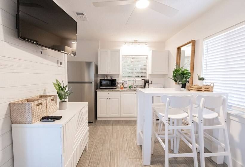 جناح, Siesta Key Beachside Villas