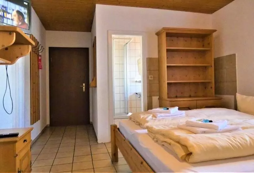 スタンダード4人部屋, Sporthotel Schönau Am Königssee