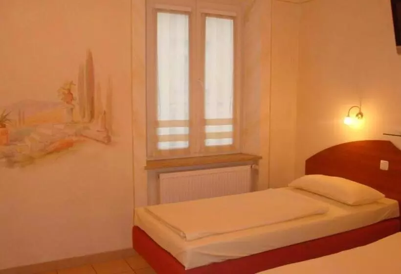スタンダードルーム, Stadthotel Passau