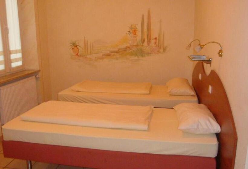 スタンダードルーム, Stadthotel Passau