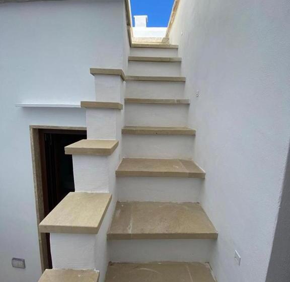 חדר סטנדרט לארבעה, Nonna Cia