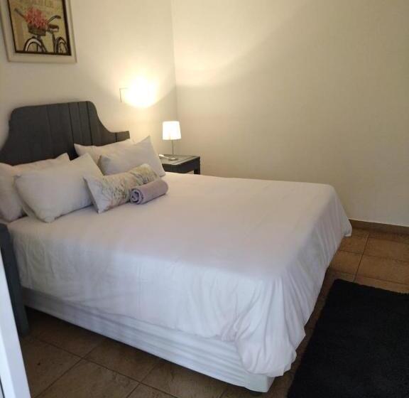 غرفة قياسية, Nzima Bnb