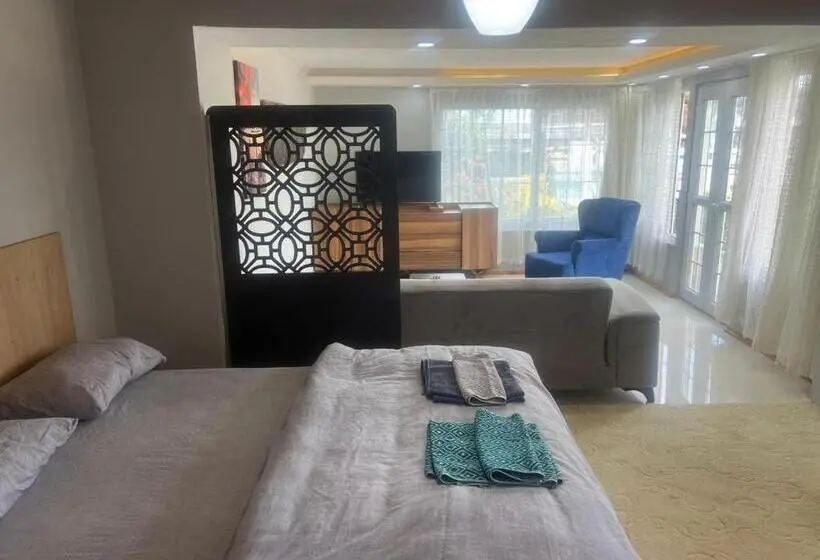 Deluxe-huone, Villa Blacksea
