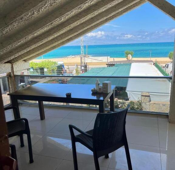 标准间带漩涡浴缸, Villa Blacksea