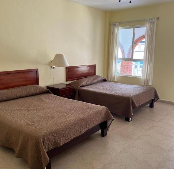 标准间, El Romano