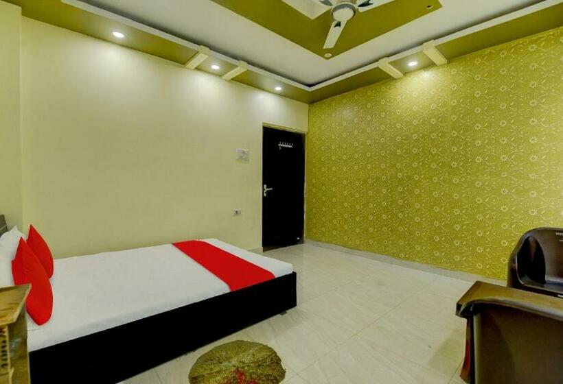 اتاق کلاسیک سه تخته, Oyo Flagship 81294 Cm Plaza