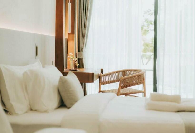 Deluxe room with river view, Riva Vista Riverfront Resort Chiangrai