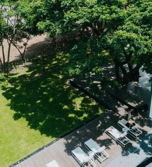 Deluxe room with river view, Riva Vista Riverfront Resort Chiangrai