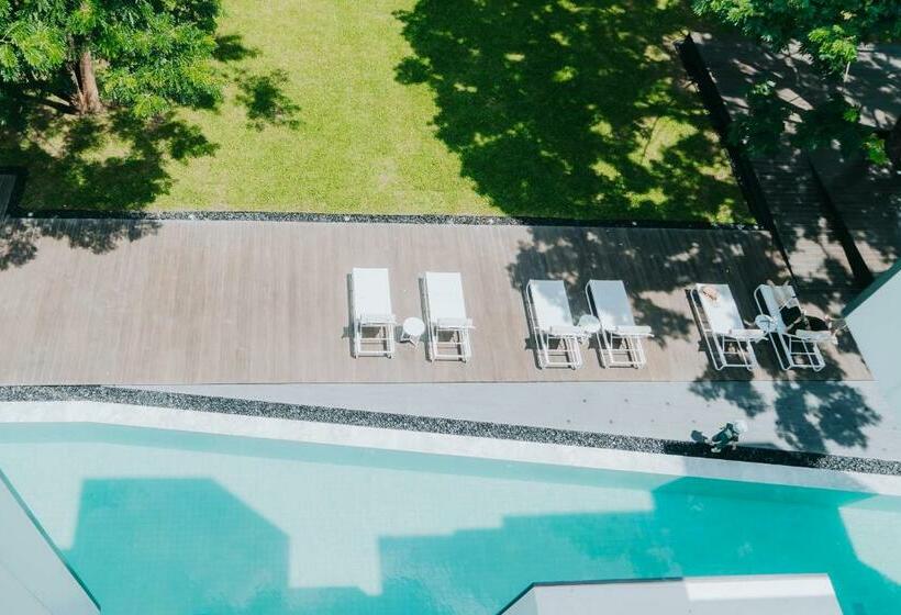 Deluxe room with river view, Riva Vista Riverfront Resort Chiangrai