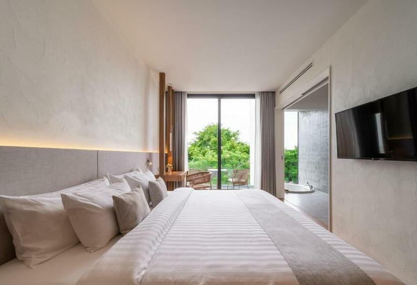 Deluxe room with river view, Riva Vista Riverfront Resort Chiangrai