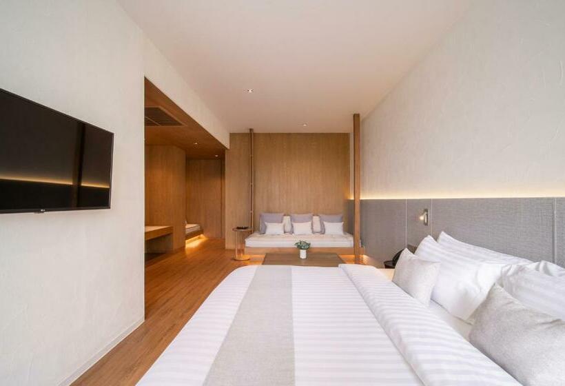 Номер Deluxe Вид на Бассейн, Riva Vista Riverfront Resort Chiangrai