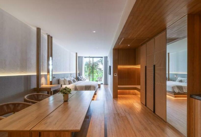 Номер Стандарт Вид на Бассейн, Riva Vista Riverfront Resort Chiangrai